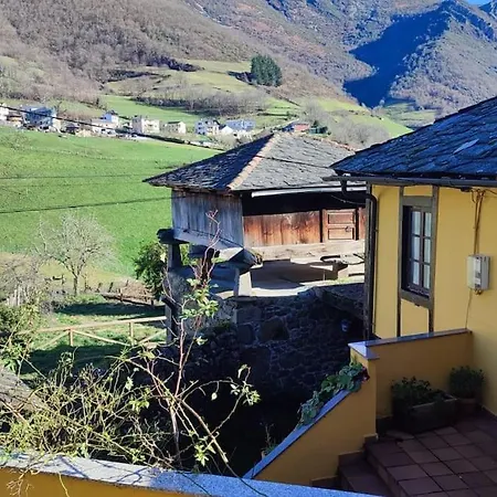 Casa Bartolin